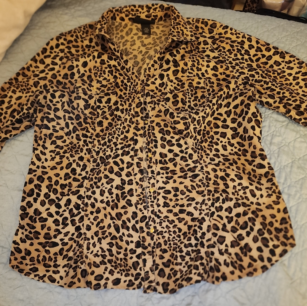 Lane Bryant 18W/20W animal print 3/4 sleeve camp shirt